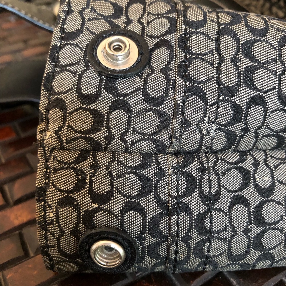 Coach signature “mini C” handbag. Leather & canvas. - Picture 13 of 16
